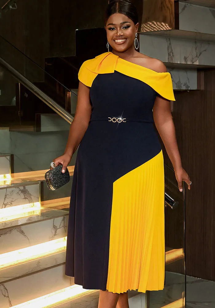 Asymmetrical One-Shoulder Pleated Contrast Midi Dress with Bold Elegance
