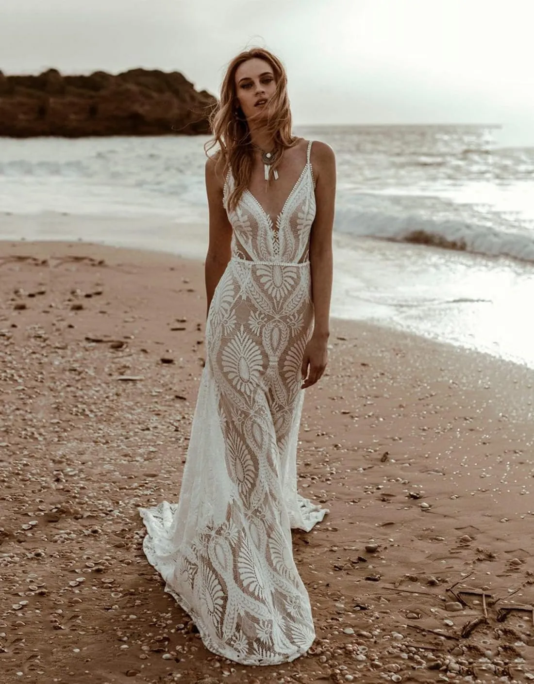 Bohemian Beach Wedding Dress Spaghetti Straps Lace Mermaid Bridal Gown with Train