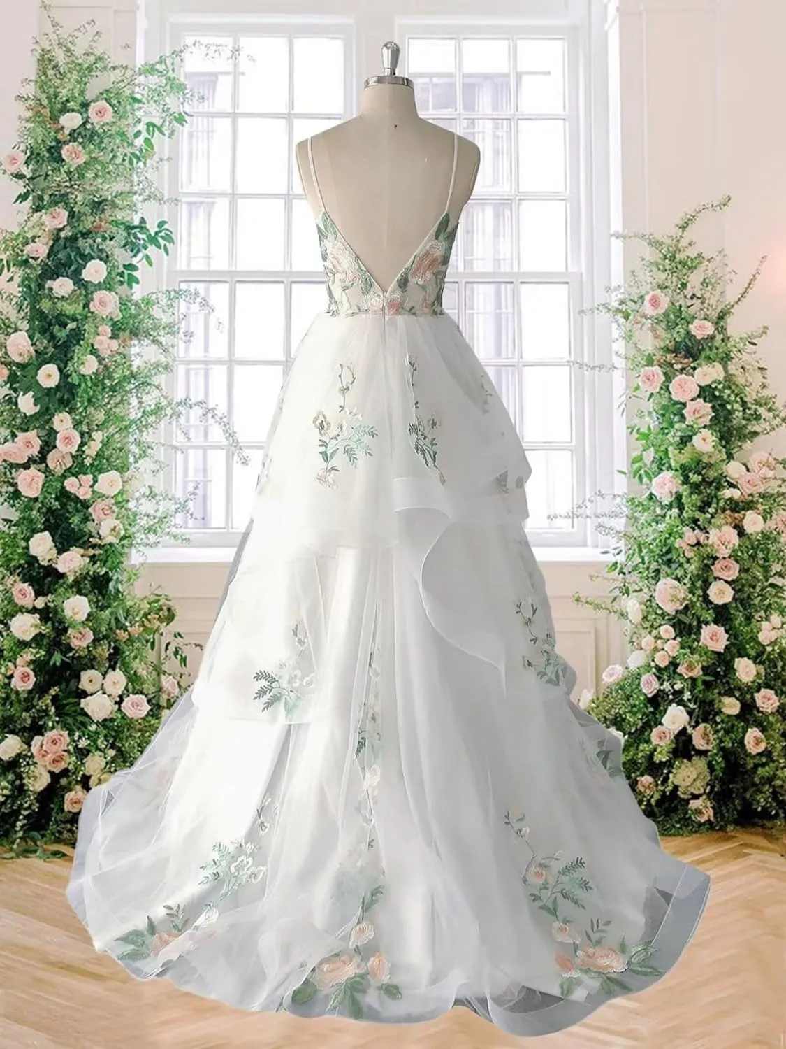 Boho Wedding Dress for Bride Beach Floral Appliques Tulle Forest Fairy Lace Bridal Gown with Train 2025
