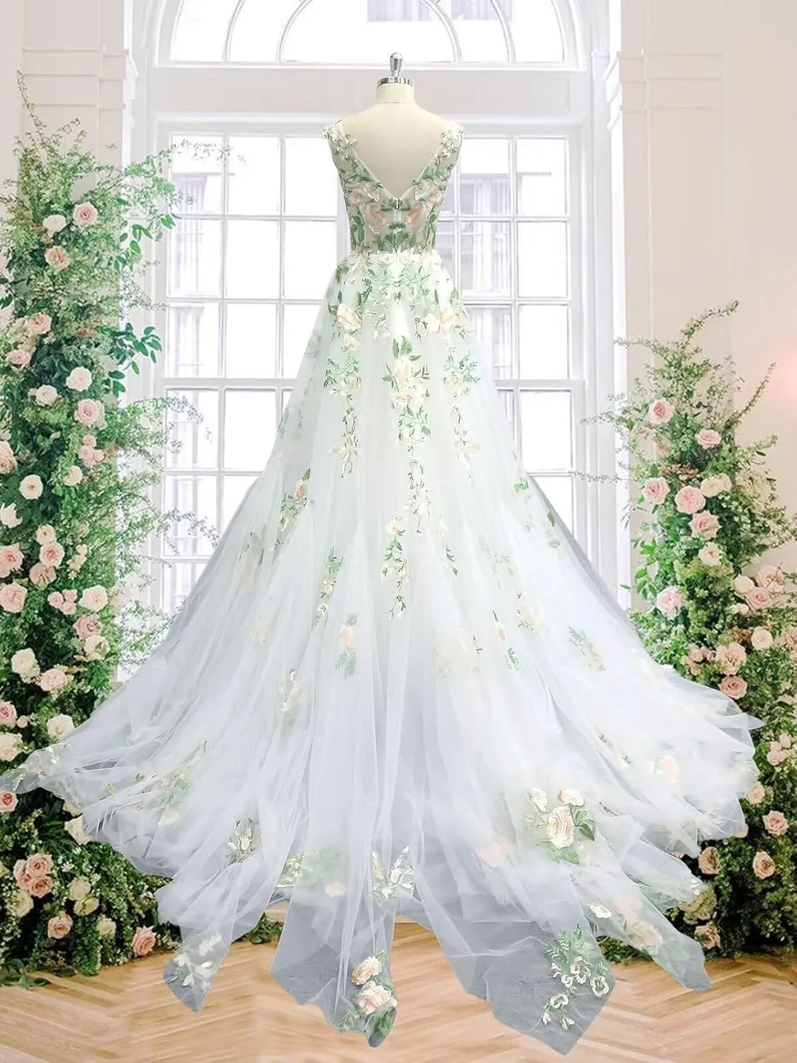 Boho Wedding Dress for Bride Beach Floral Appliques Tulle Forest Fairy Lace Bridal Gown with Train 2025