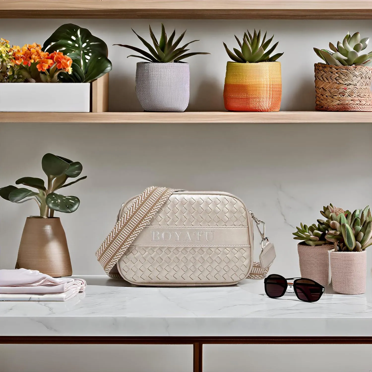 BOYATU Woven Crossbody Bag for Women: Vegan Leather Purse - Small Shoulder Bags for Ladies - Trendy Purses with Wide Strap