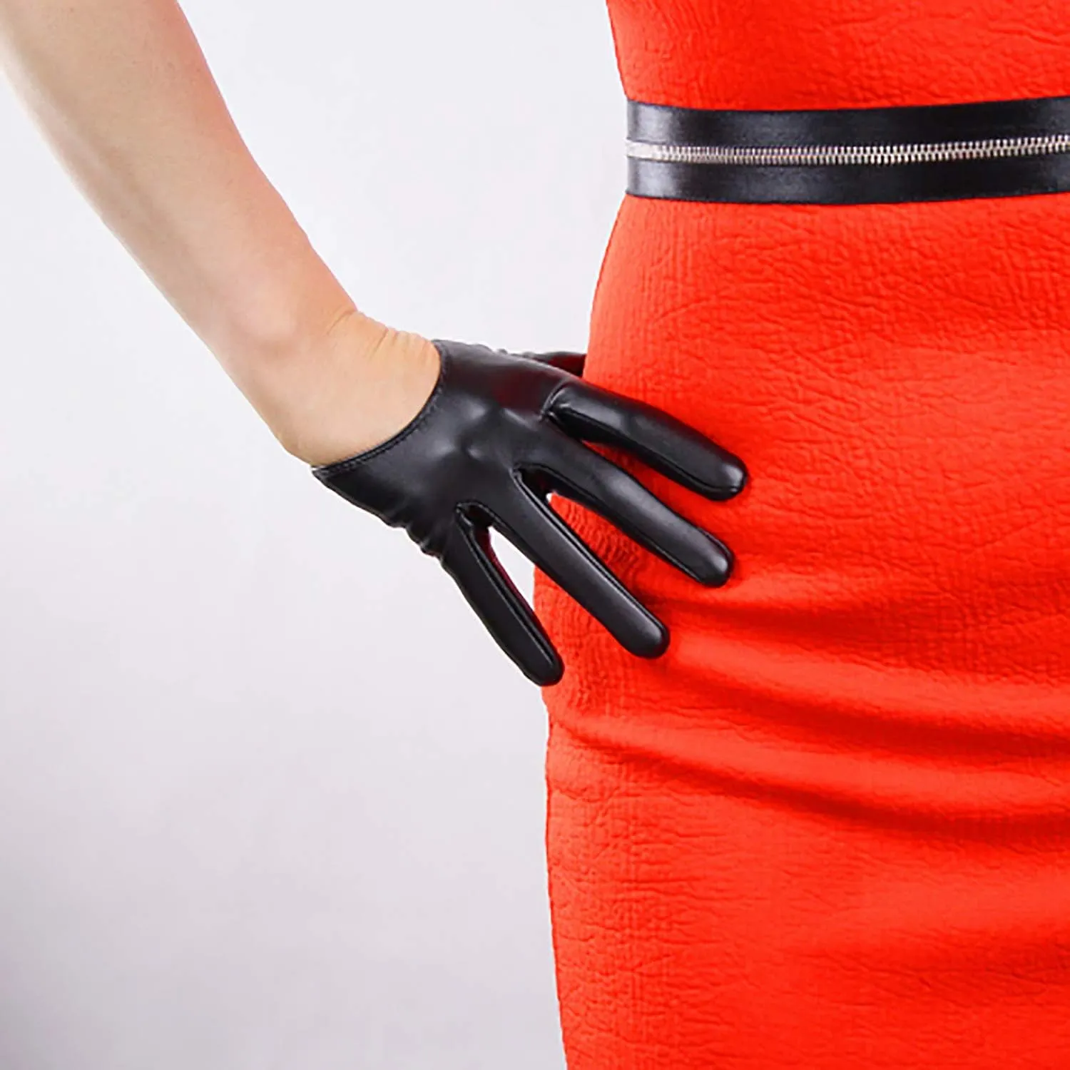 DooWay Fashion Short Leather Gloves for Women Costume Wet Look Faux Patent PU Driving Dress Gloves