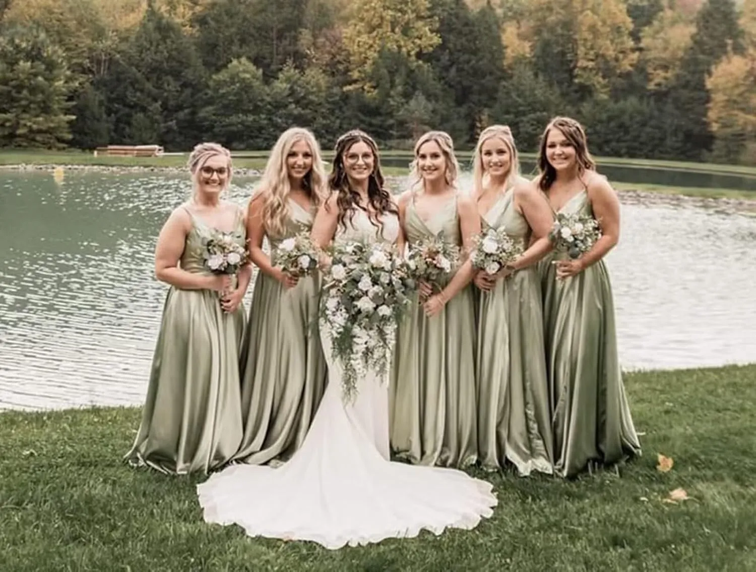 Dymaisei Satin Bridesmaid Dresses Spaghetti Straps V Neck Prom Dresses A Line Formal Party Dress with Slit