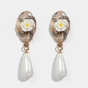 Elegant Stylish Stud Earrings for Girls