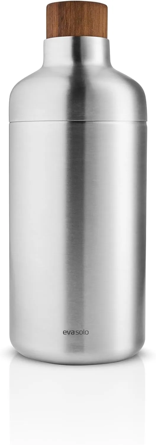 Eva Solo | Liquid Lounge Cocktail shaker | Ensures rapid cooling of your drink | Danish Design & Functionality | Brushed steel