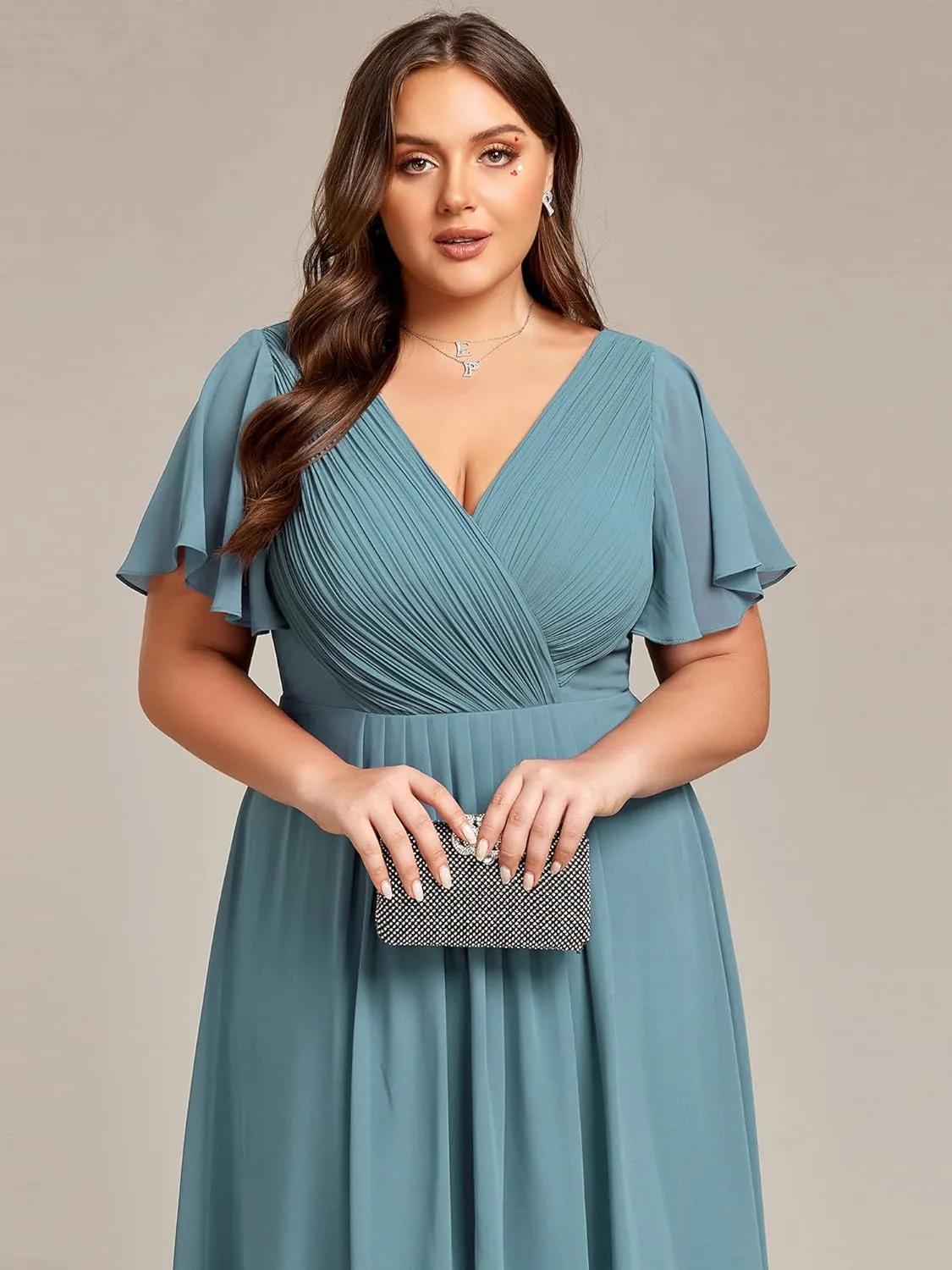 Ever-Pretty A Line V Neck Chiffon Short Sleeves High Low Knee Length Plus Size Wedding Guest Dresses for Curvy Women 01923-DA