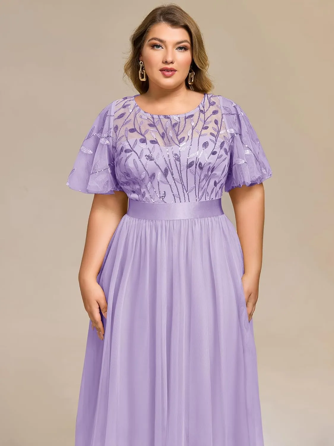 Ever-Pretty Plus Women's Round Neck Embroidery Short Sleeves Sequin Tulle Midi Plus Size Cocktail Wedding Guest Dresses