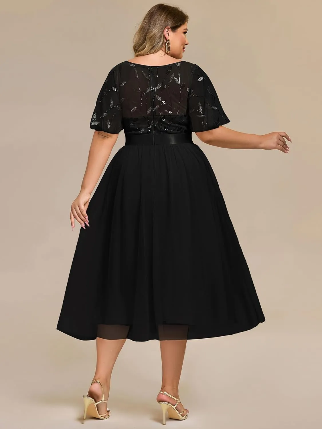 Ever-Pretty Plus Women's Round Neck Embroidery Short Sleeves Sequin Tulle Midi Plus Size Cocktail Wedding Guest Dresses