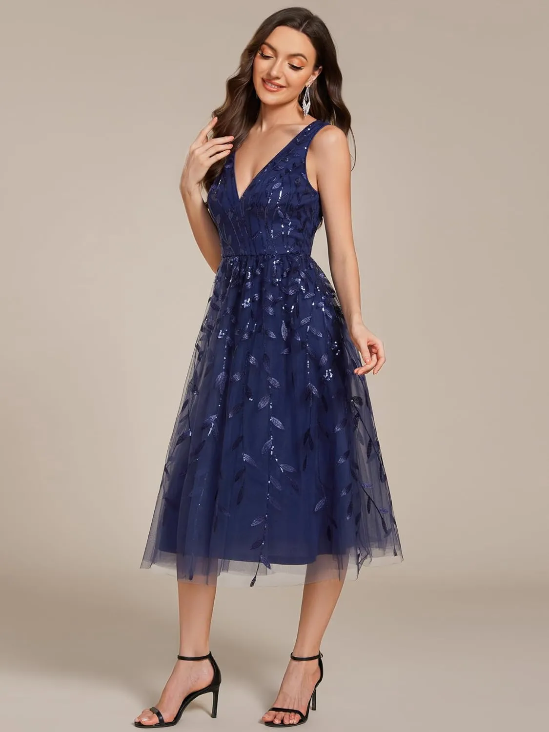Ever-Pretty Women's A Line V Neck Open Back Sleeveless Ruched Sequin Knee Length Formal Dress 02106