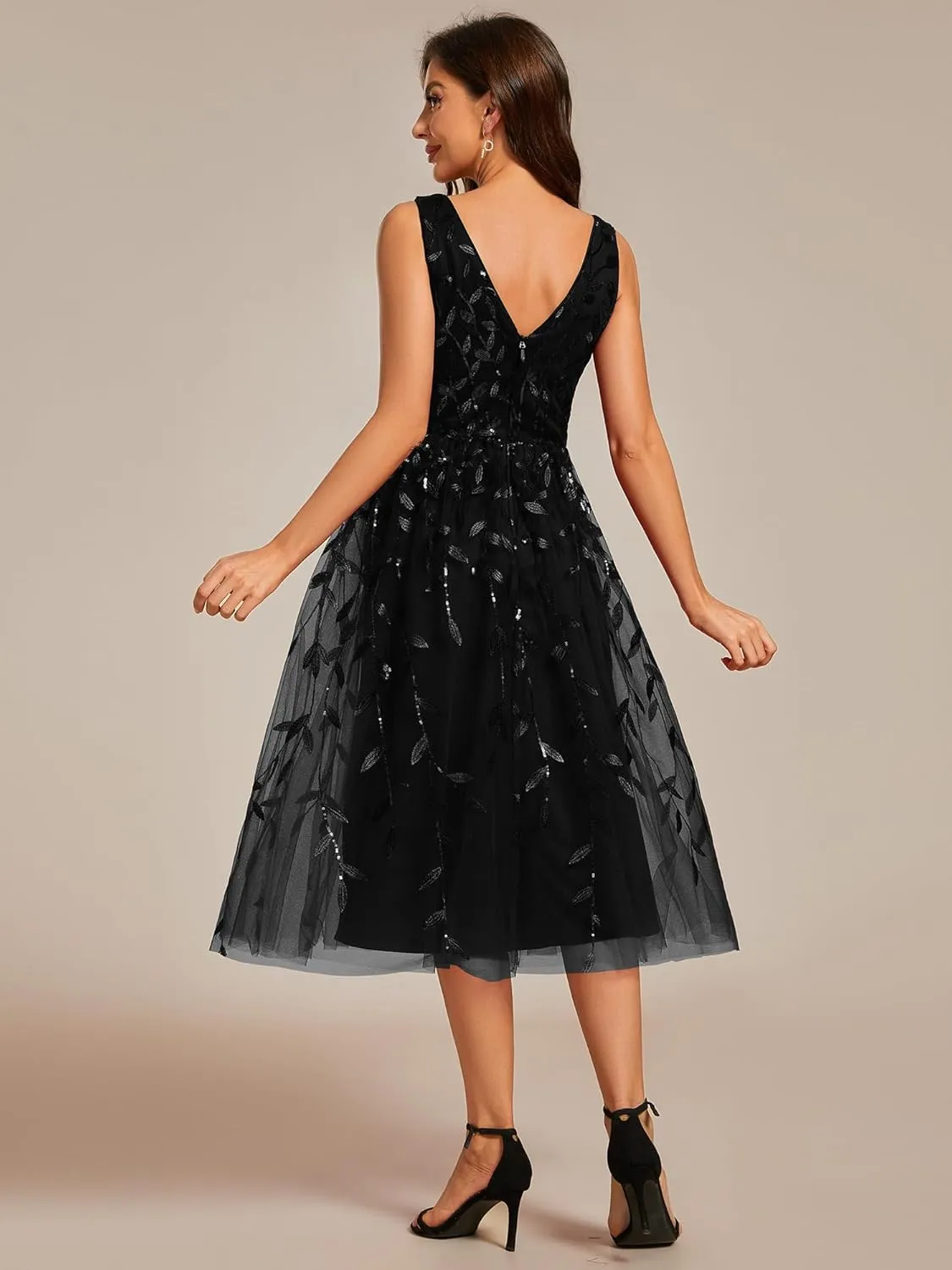 Ever-Pretty Women's A Line V Neck Open Back Sleeveless Ruched Sequin Knee Length Formal Dress 02106