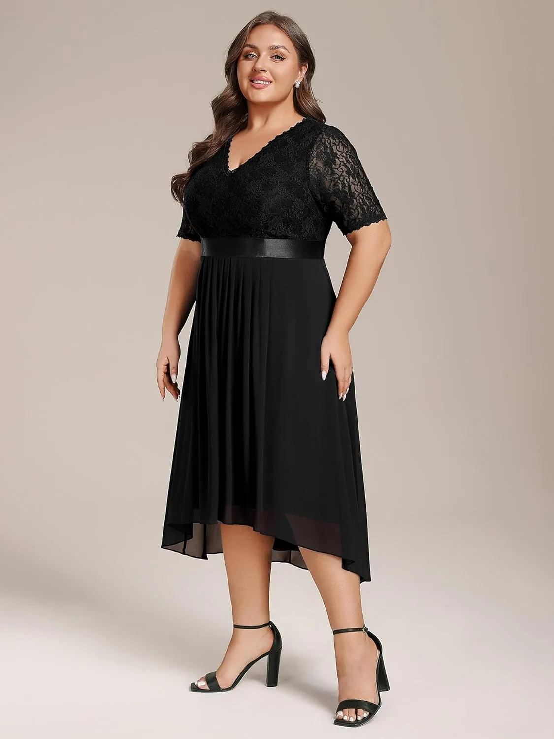 Ever-Pretty Women's V Neck Pleated A Line Lace Chiffon Half Sleeves Midi Plus Size Cocktail Wedding Guest Dresses