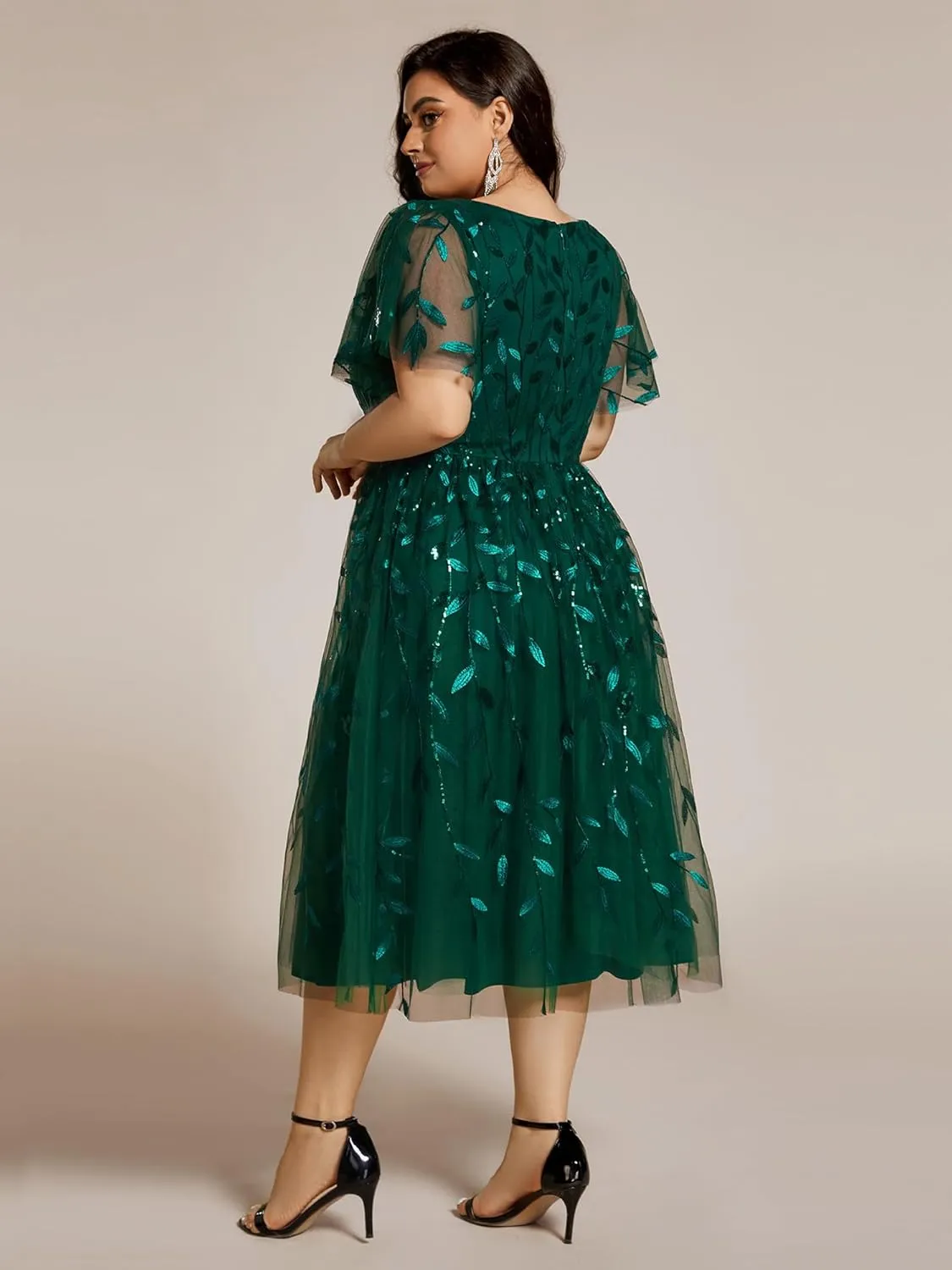 Ever-Pretty Women's V Neck Short Sleeves Embroidery Empire Waist Sequin Plus Size Midi Cocktail Wedding Guest Dresses 2230-DA