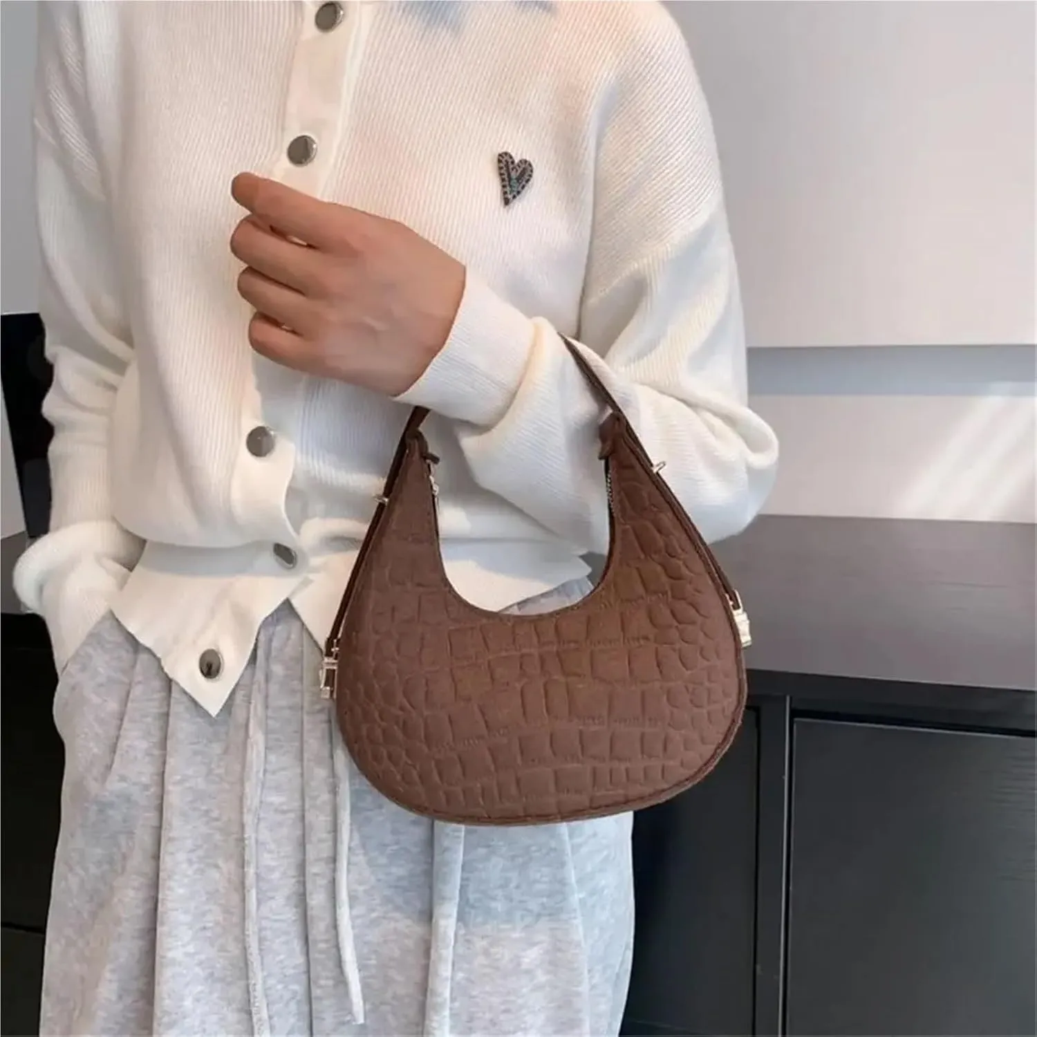 Fashion Women Female Felt Underarm Bags Cute Simple Grain Shoulder Bag Handbags Purses Outdoor Shopping Accessories For Women