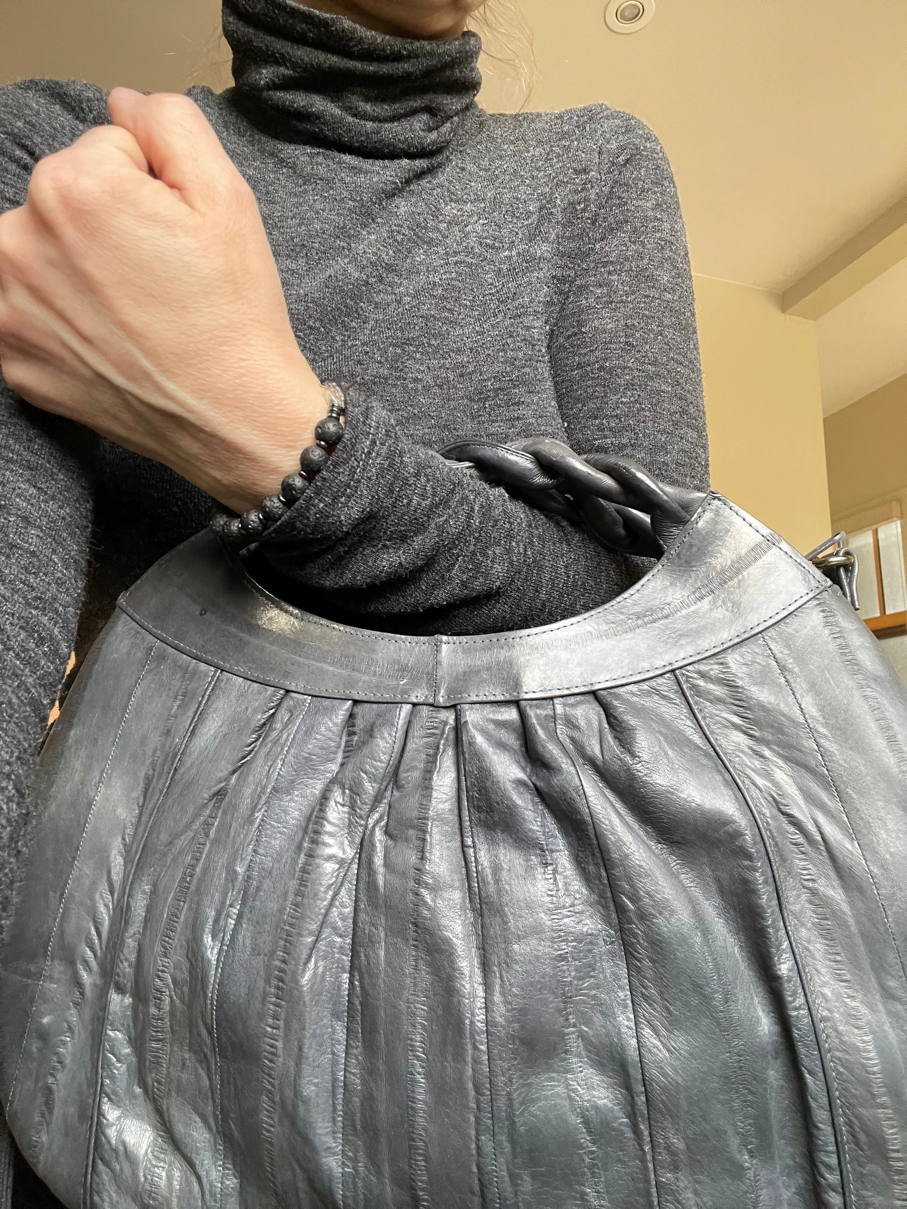 Gorgeous Grey Vintage Eel Skin Purse
