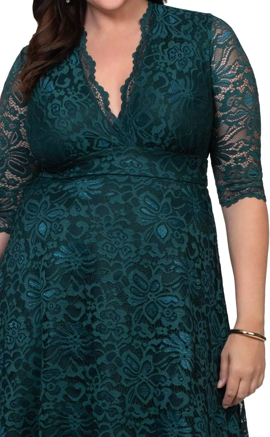 Kiyonna Women's Plus Size Special Occasion Mademoiselle Lace Cocktail Dress