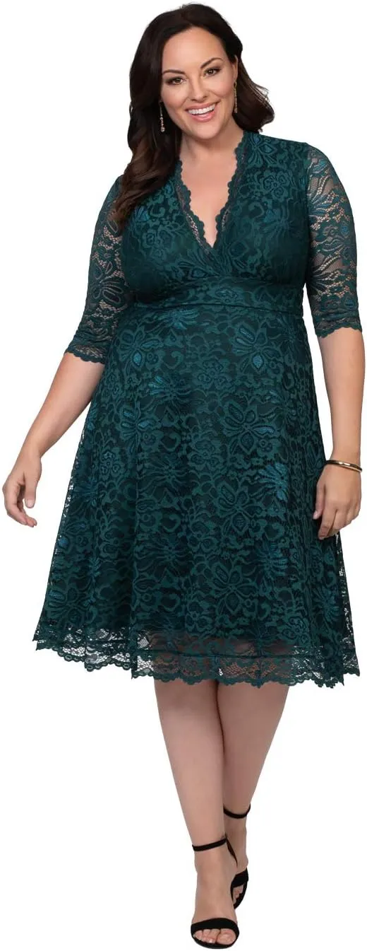 Kiyonna Women's Plus Size Special Occasion Mademoiselle Lace Cocktail Dress