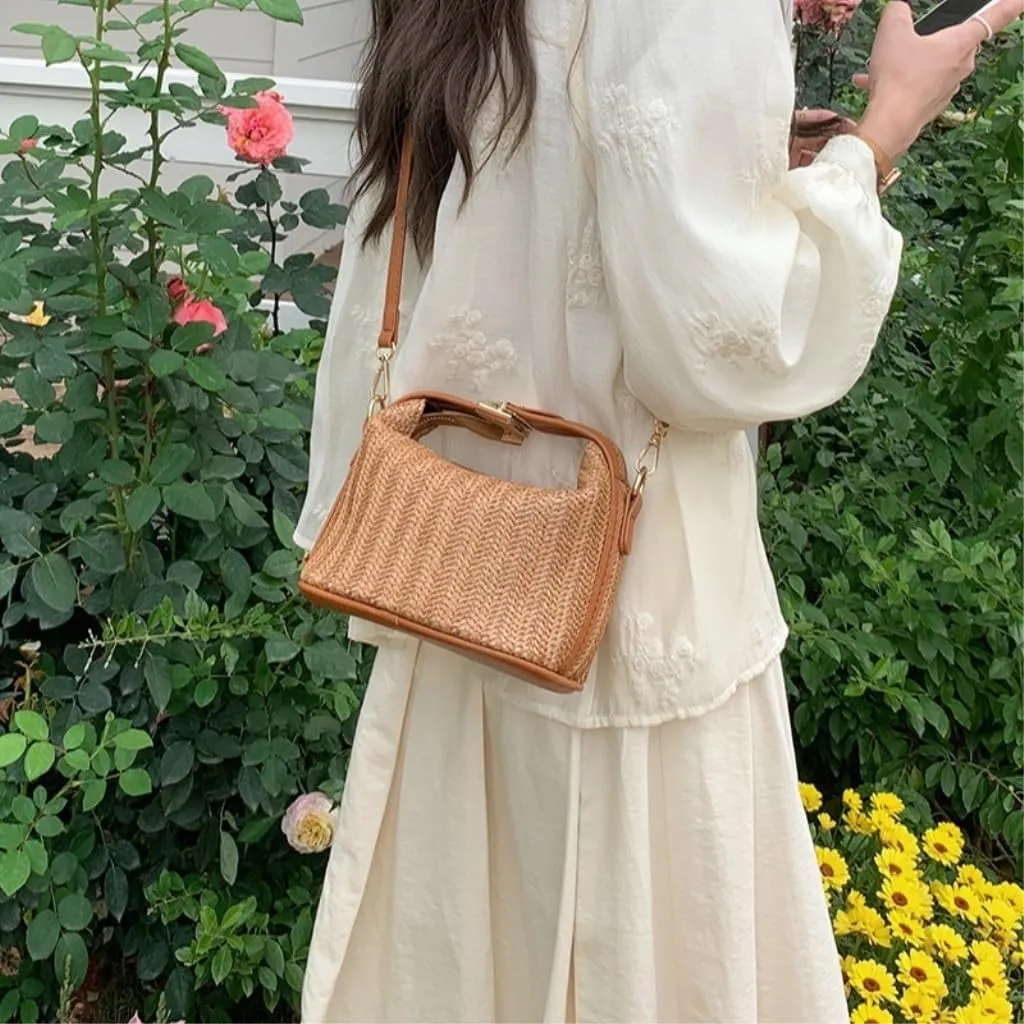 Large capacity Bag Exquisite Small Straw Crossbody Bag: Encounter Natural Beauty Ladies shoulder Bag