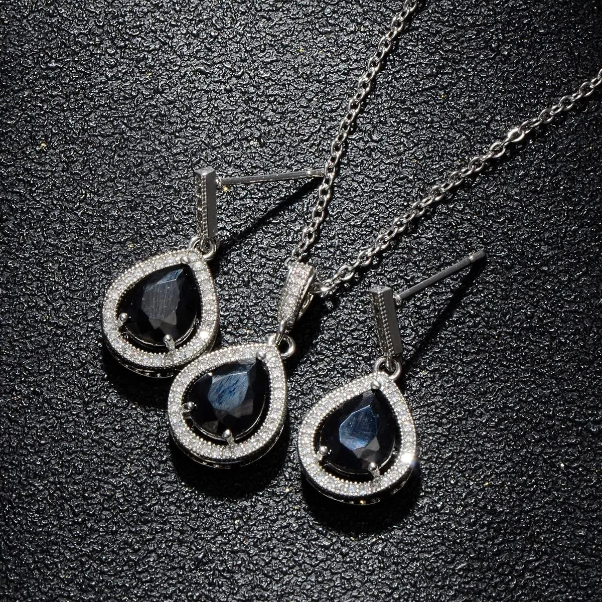 Teardrop Jewelry Set for Women - Sterling Silver Small Teardrop Cubic Zirconia Crystal CZ Rhinestone Drop Earrings and Pendant Necklace Set for Wedding Bride Bridesmaids Mother of Bride Prom Party Bridal Costume Jewelry