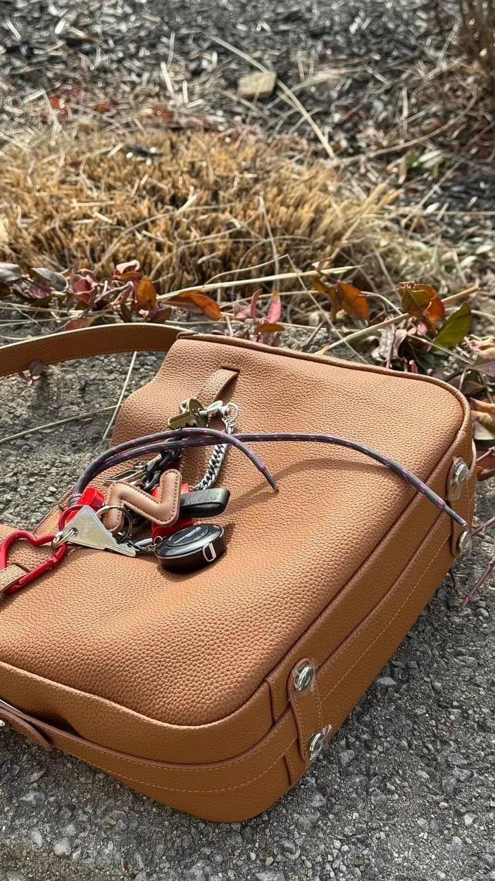 “Urban Grace” — A Totem of Uniqueness in Verdant Leather