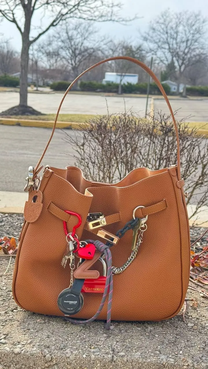 “Urban Grace” — A Totem of Uniqueness in Verdant Leather