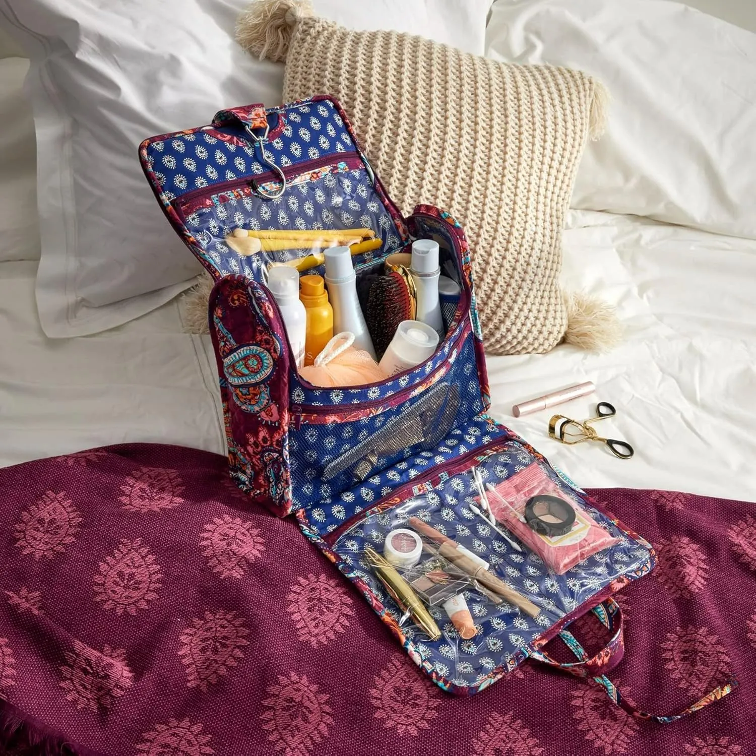 Vera Bradley Cotton Grand Hanging Travel Organizer