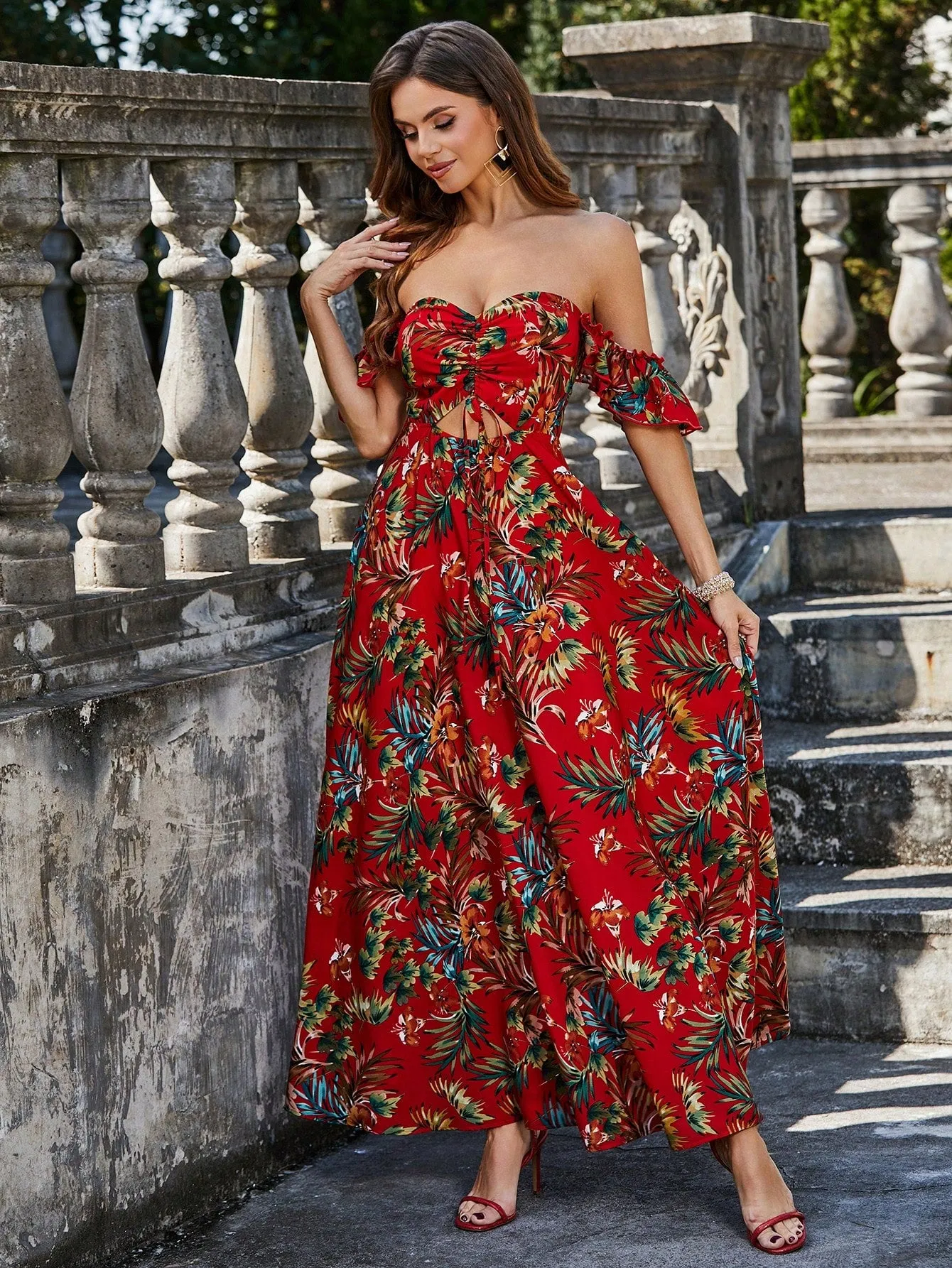 Vestido veraniego elegante con estampado floral