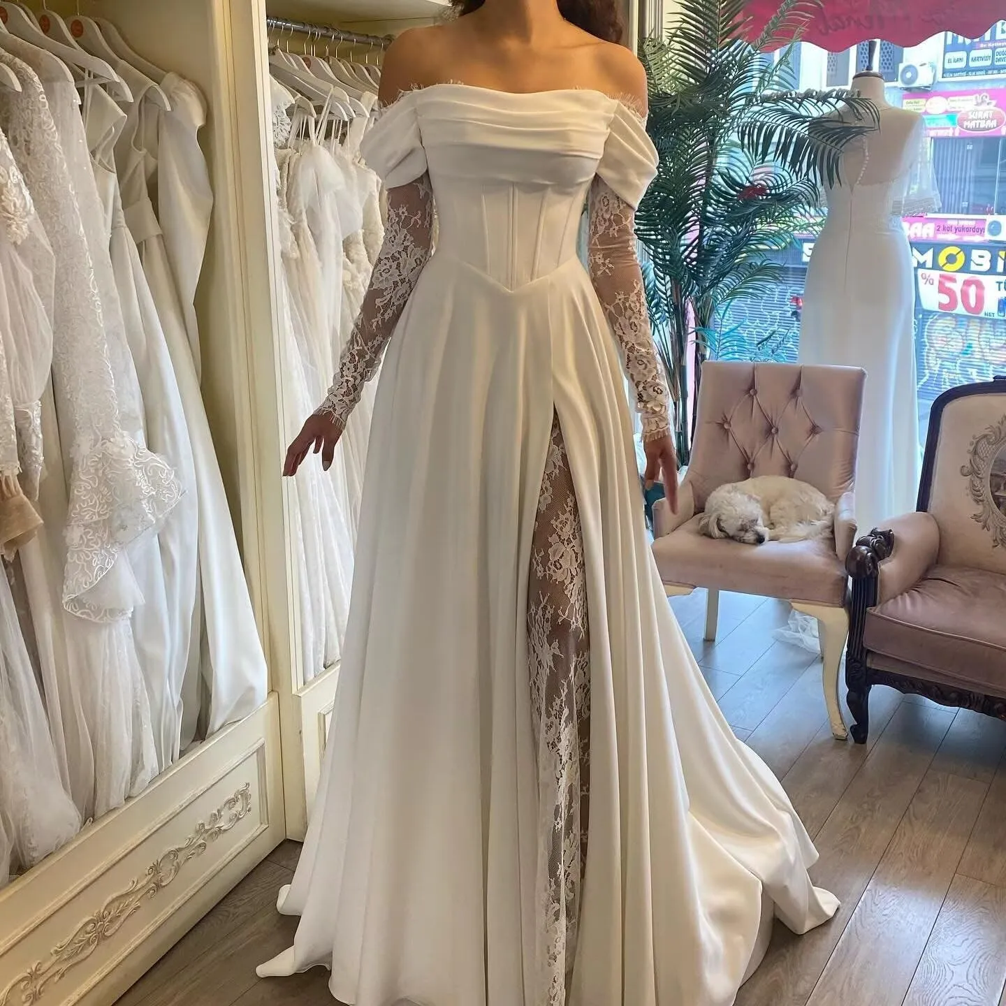 White Wedding Dresses for Bride Boho Lace Mermaid Sexy Beach Bridal Gowns for Bride with Long Train 2025