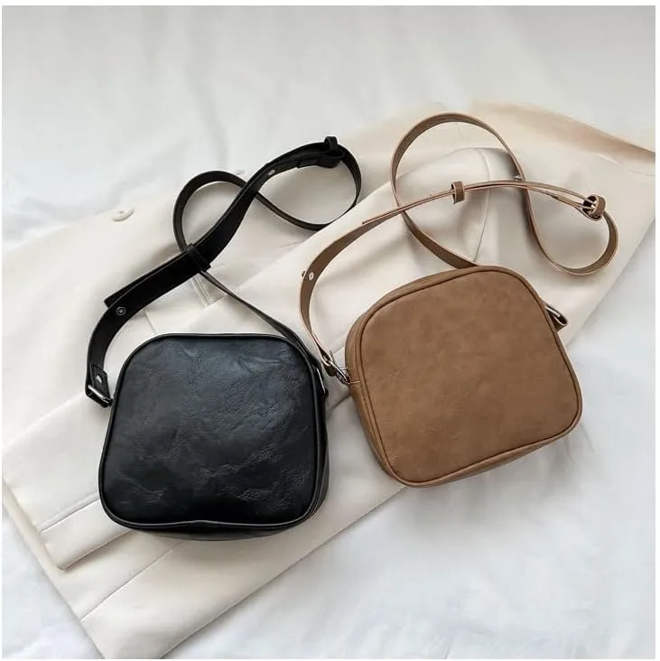 Women's Fashion Dark Academic Grunge Mini Crossbody Purses Punk Gothic 90s Y2K Shoulder Vegan PU Leather Packs (black)