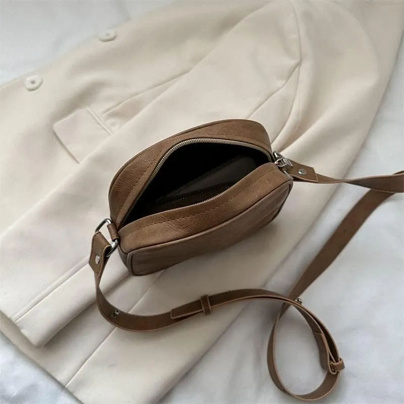 Women's Fashion Dark Academic Grunge Mini Crossbody Purses Punk Gothic 90s Y2K Shoulder Vegan PU Leather Packs (dark khaki)