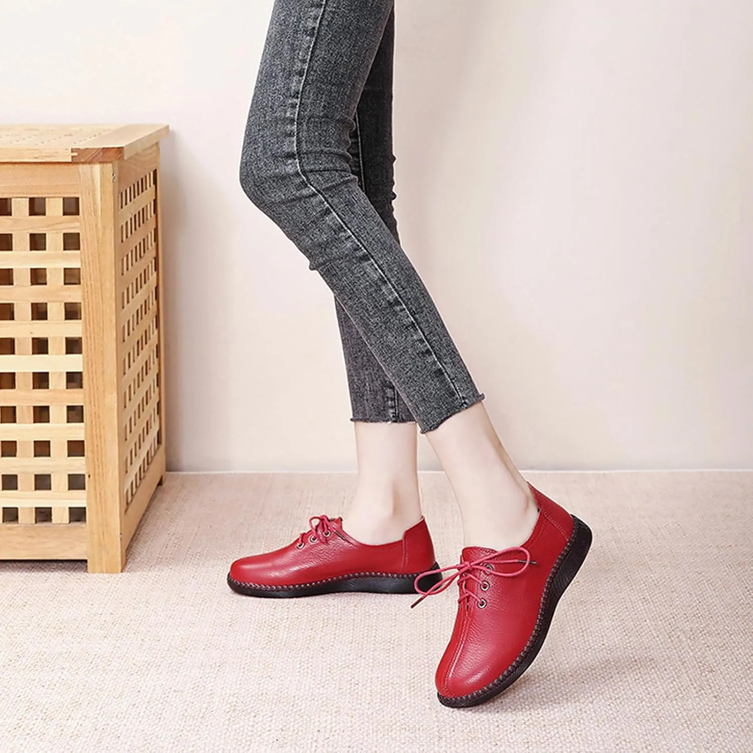 Women's Genuine Leather Lace-Up Flat Oxfords,Classic Round Toe Handmade Beef Tendon Soft Sole Business Formal Dress Driving Shoes Casual Comfortable Non-Slip Mom Walking Shoes