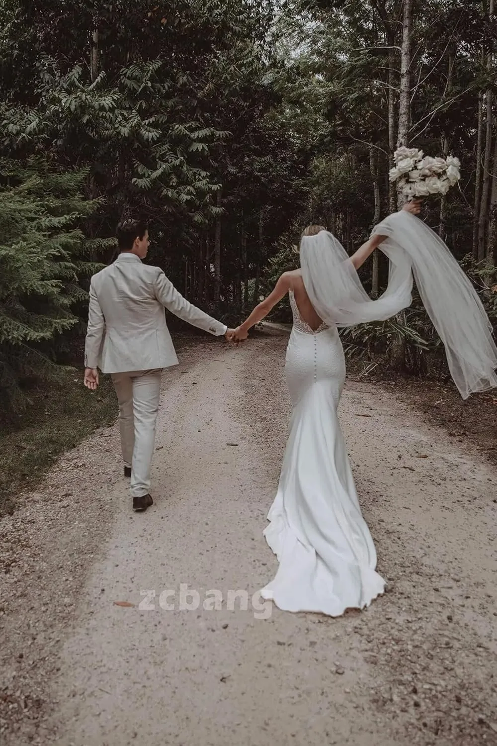 zcbang Mermaid Wedding Dresses for Bride 2025 Beach Satin Sleeveless Bridal Gown with Train